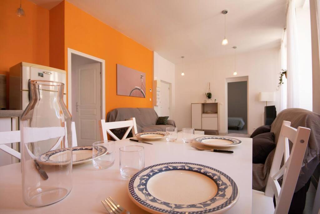 La Fontaine Neuve-Avallon-5 Personnes-1 Chambre-3 Lits-Parking-Wifi Екстер'єр фото